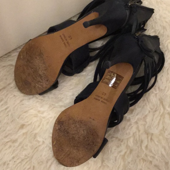 Hugo boss heels - Picture 3 of 4